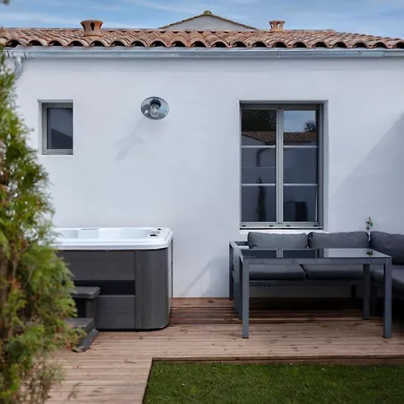 Avec Jacuzzi Et Clim A Marsilly *