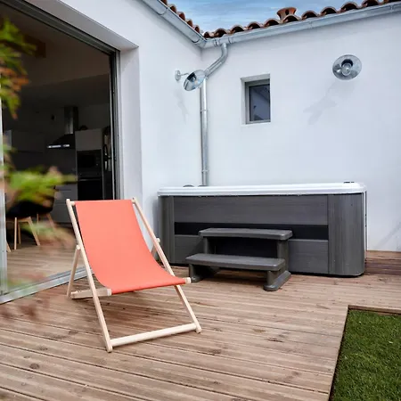 Avec Jacuzzi Et Clim A Marsilly