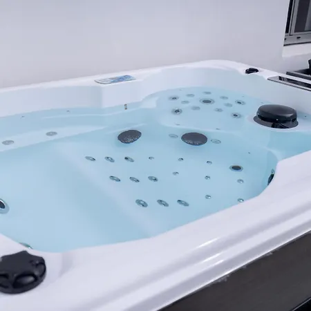 Avec Jacuzzi Et Clim A Marsilly Prázdninový dům