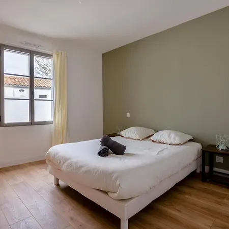 Vakantiehuis Avec Jacuzzi Et Clim A Marsilly Lagord