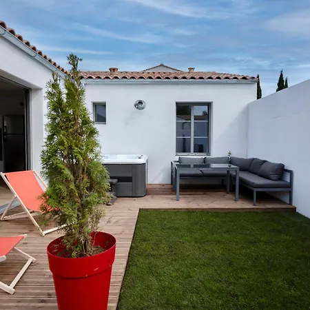 Avec Jacuzzi Et Clim A Marsilly