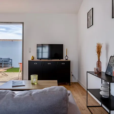 Avec Jacuzzi Et Clim A Marsilly *